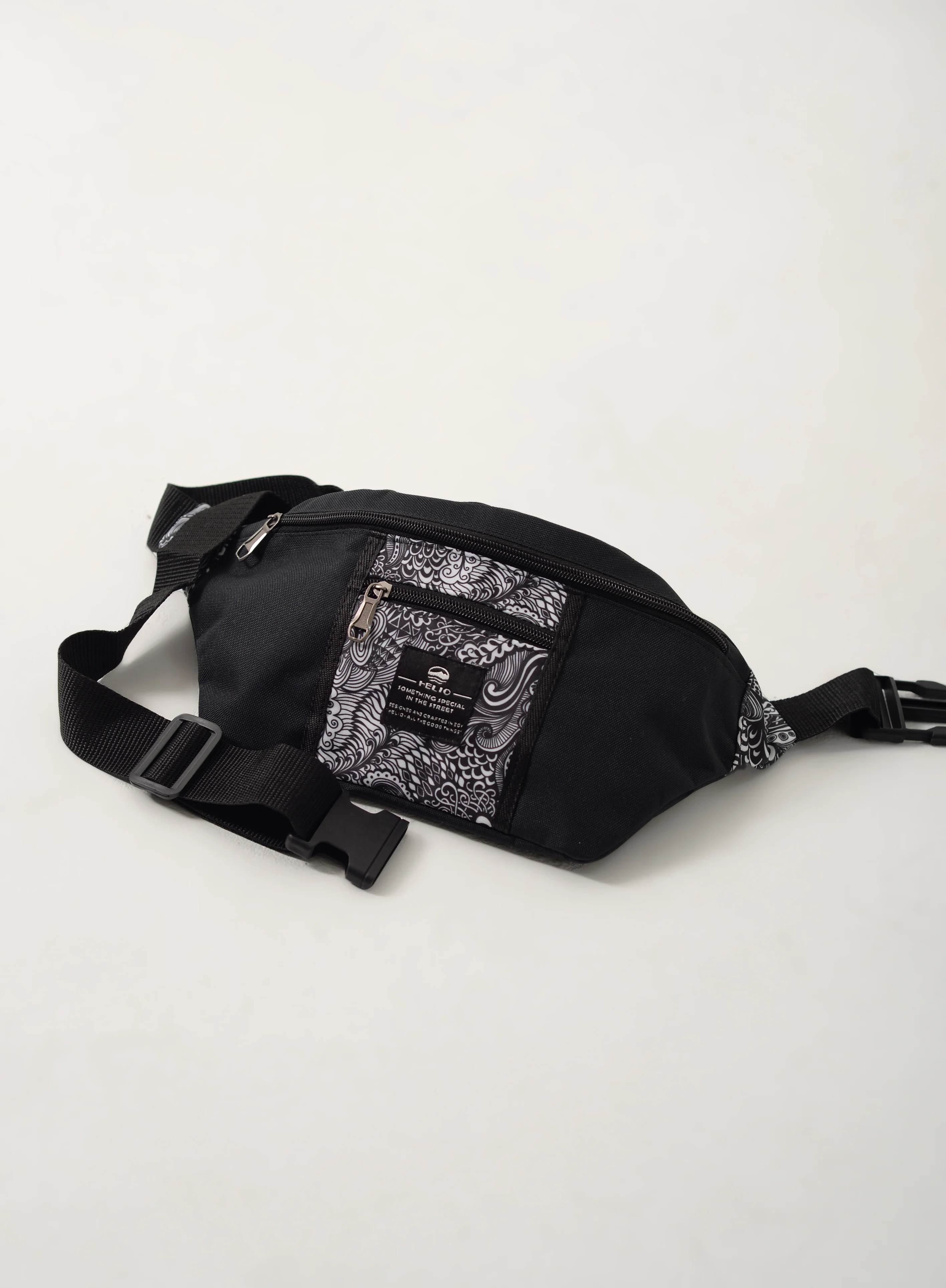 NETERO FANNY PACK WHITE - Image 7