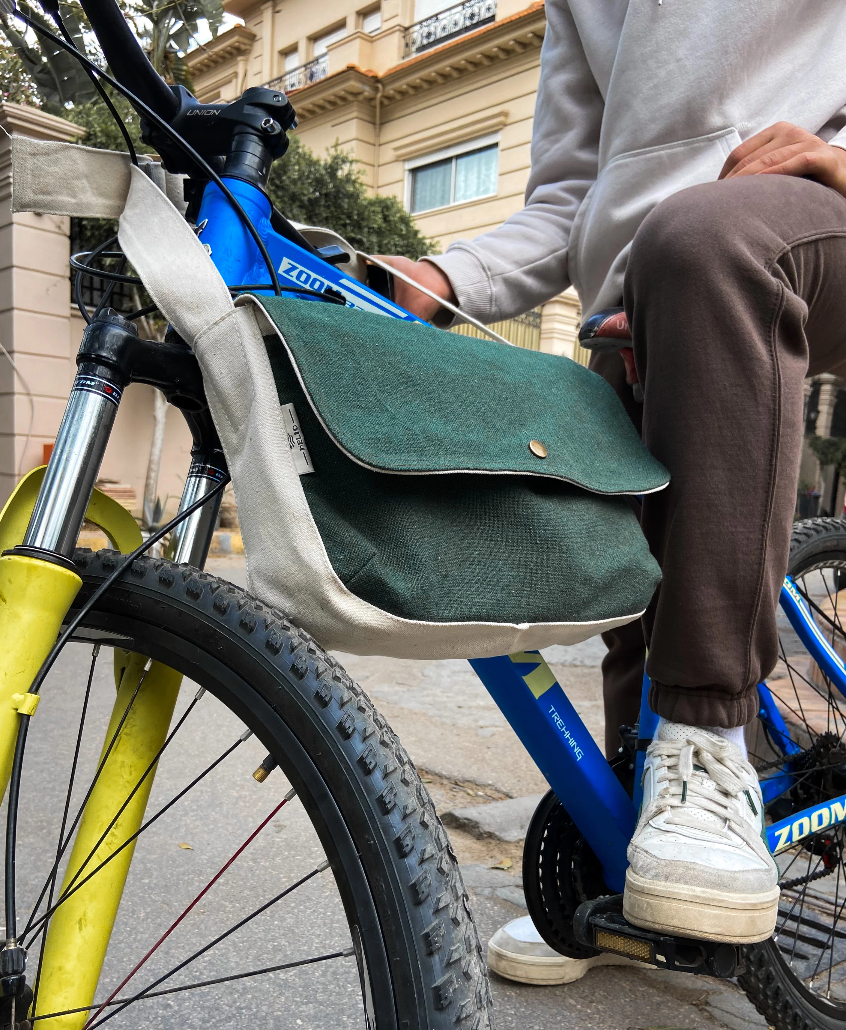 SIDE BAG GREEN - Image 7