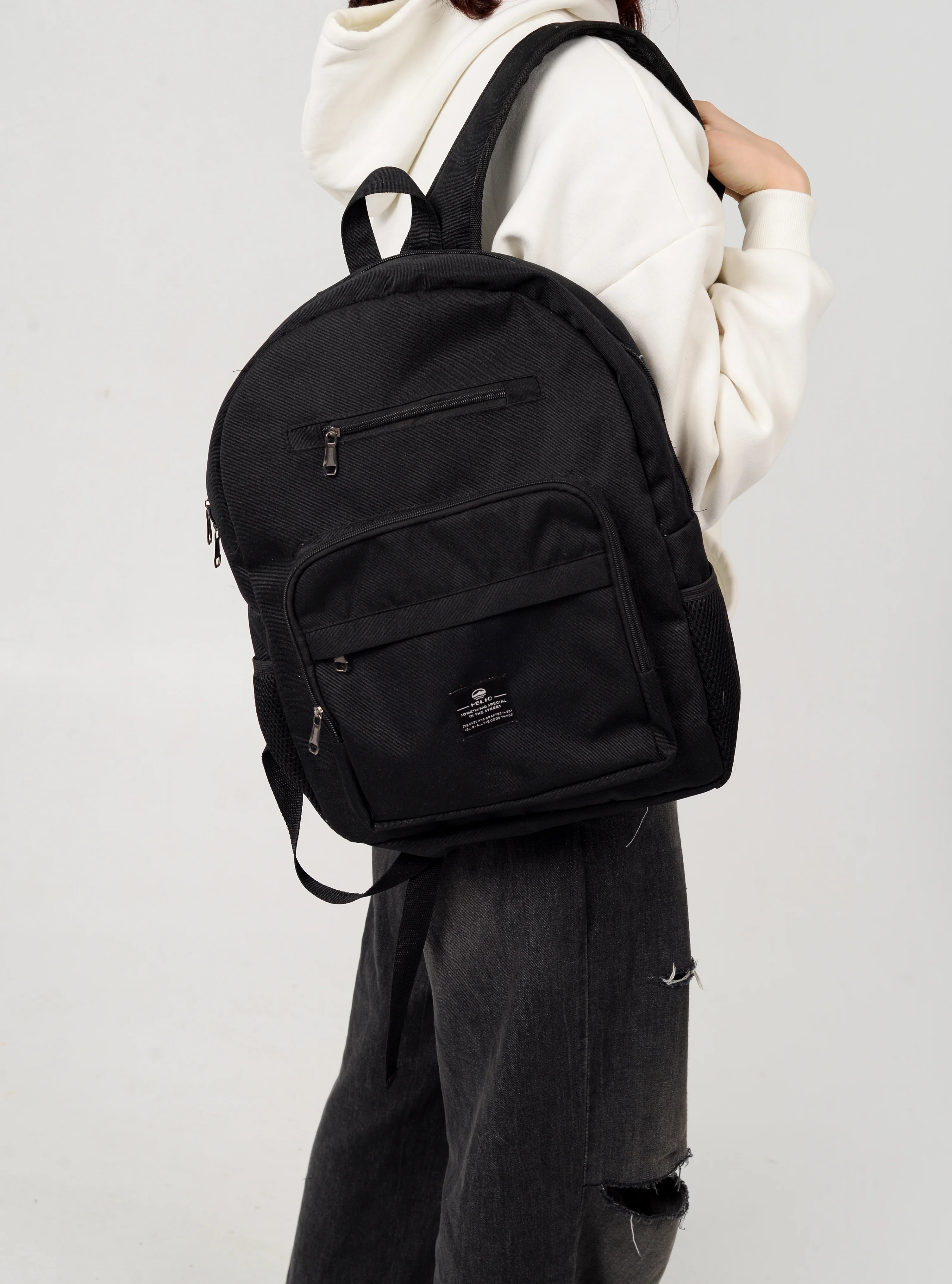 ZENTANGLE BACKPACK BLACK - Image 4