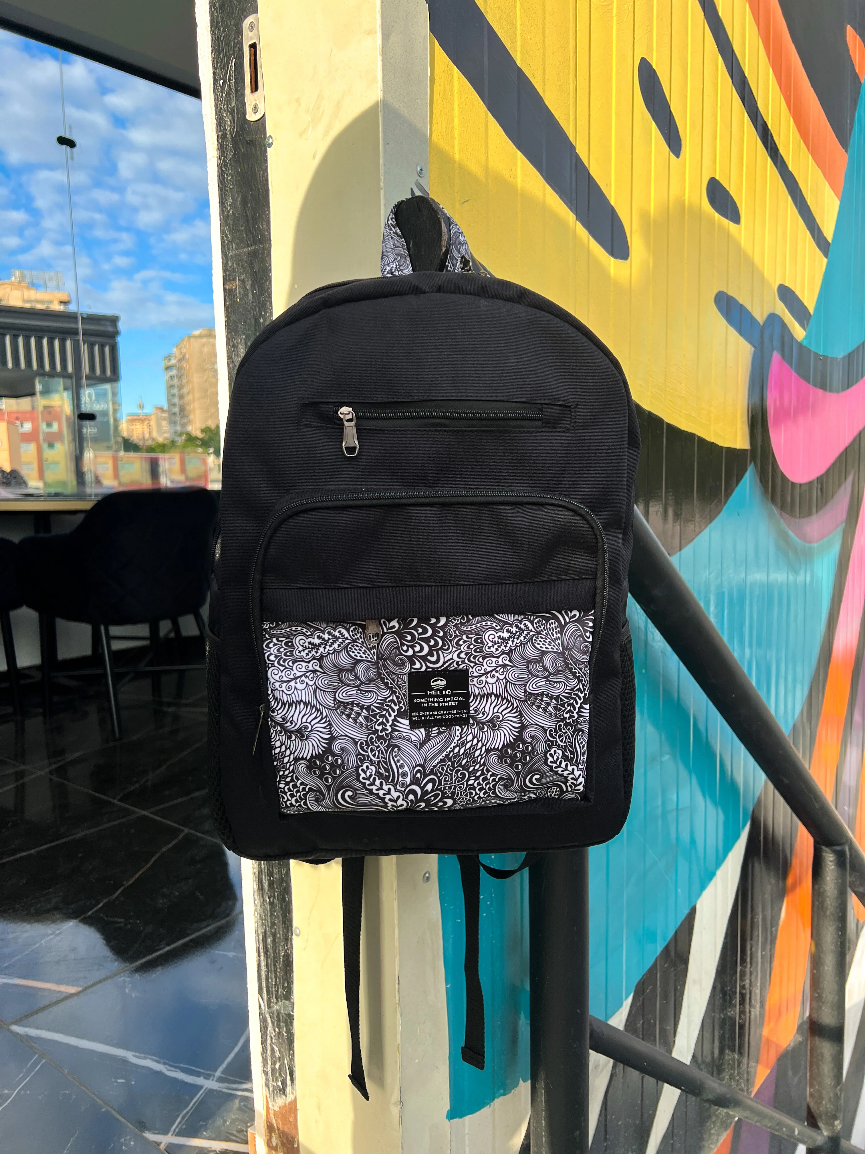 ZENTANGLE BACKPACK WHITE - Image 3